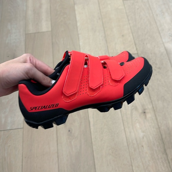 Specialized Sport Mtb Shoe, INCYCLE BICYCLES - Picture 1 of 2